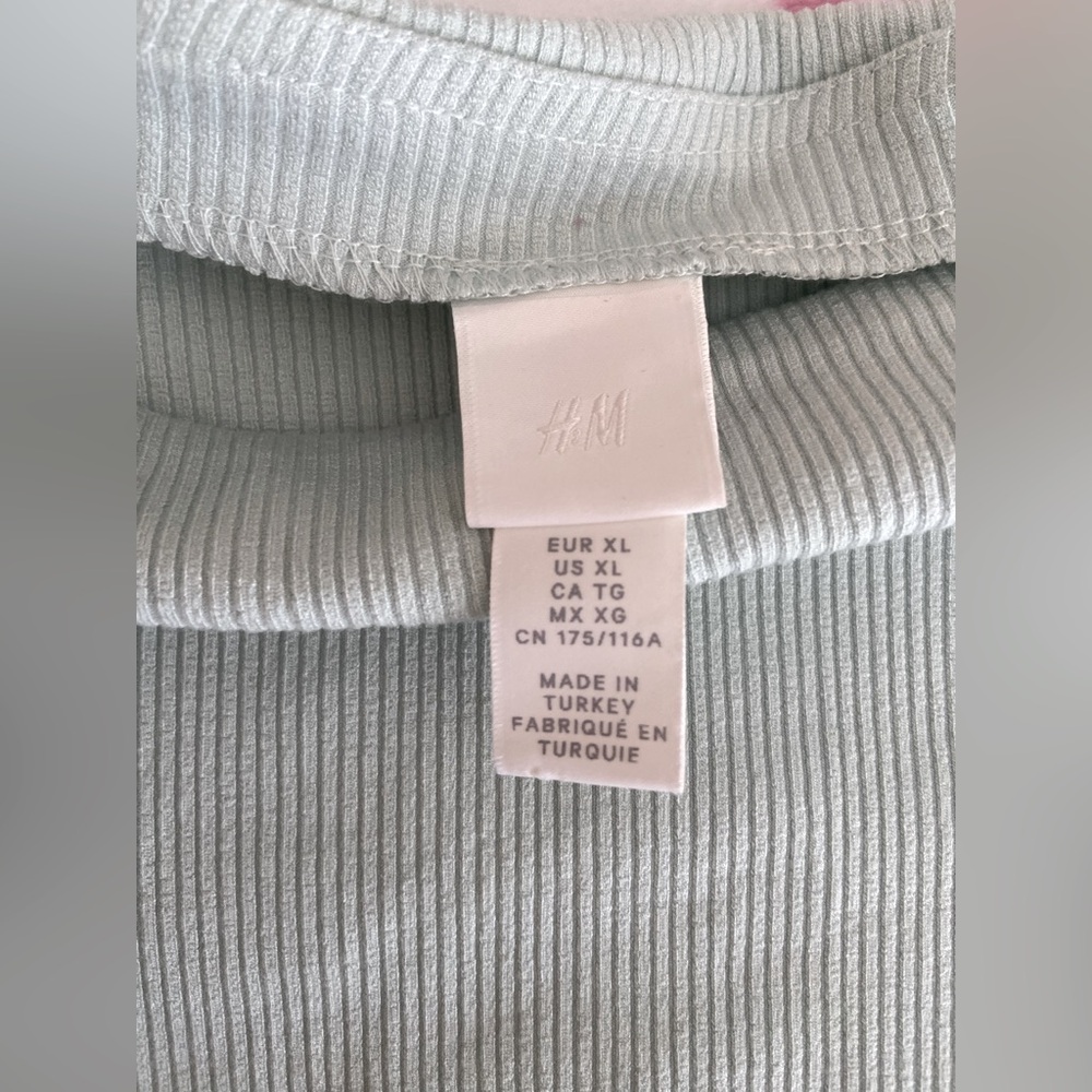 H&M Off-Shoulder Ribbed Top - Mint Green Color - Picture 2 of 3
